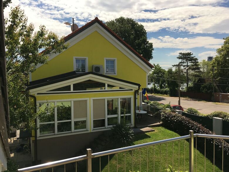Apartamentos Ajo Vienna Garden - Contactless Check-in