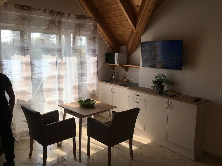 Apartamentos Ajo Vienna Garden - Contactless Check-in