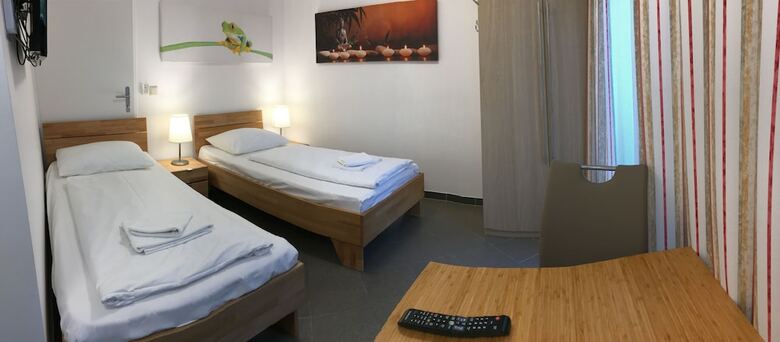 Apartamentos Ajo Vienna Garden - Contactless Check-in