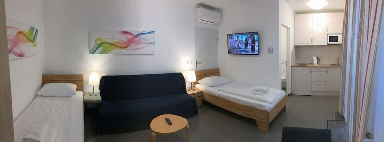 Apartamentos Ajo Vienna Garden - Contactless Check-in