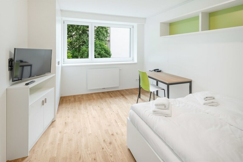 Mynext - Hotel Leo
