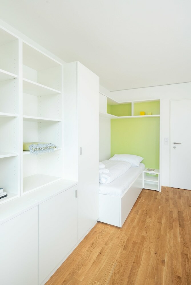 Mynext - Hotel Leo