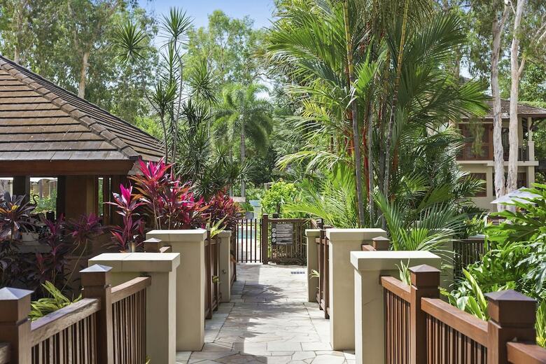 Temple 221 2br Resort Spa Apartment