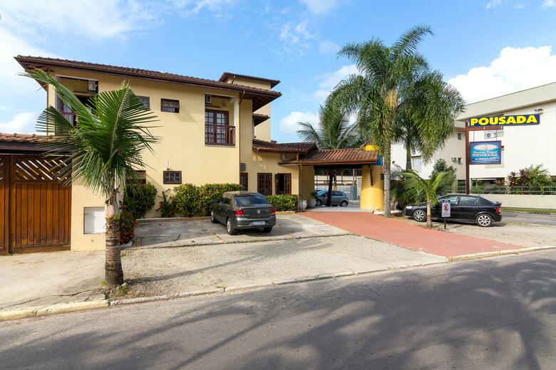 Hotel Pousada Farol Do Itagu�