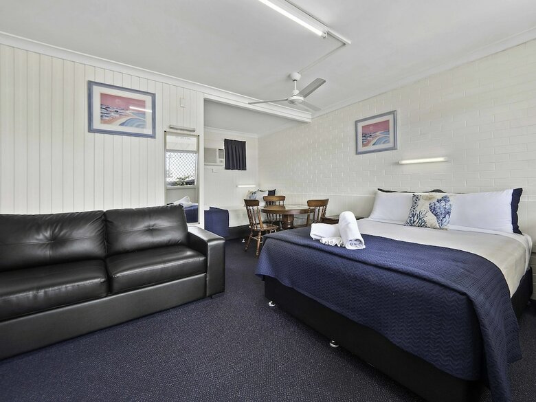 Almare Tourist Motel