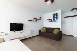 Aparthotel Las Rochas