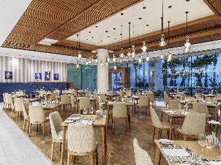 Hotel Amavi