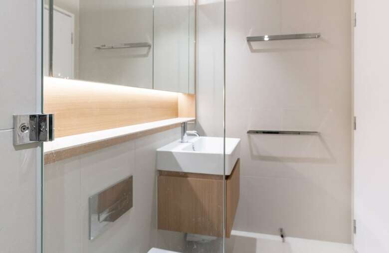 Modern Apartment In Darling Harbour