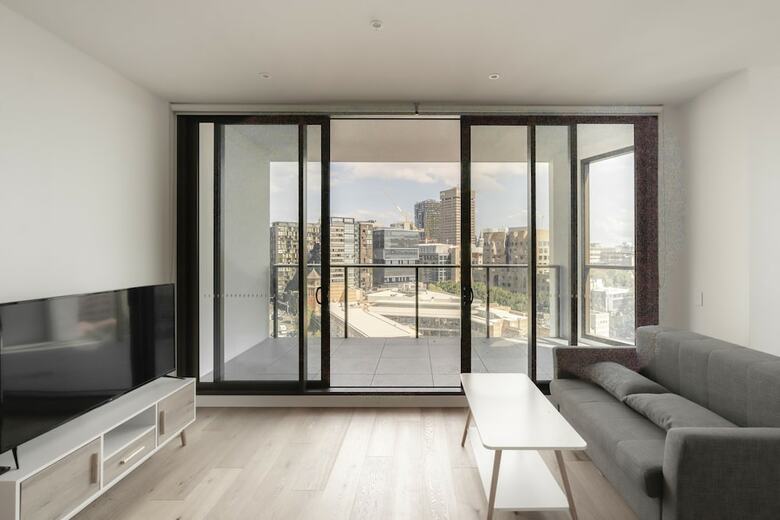 Modern Apartment In Darling Harbour