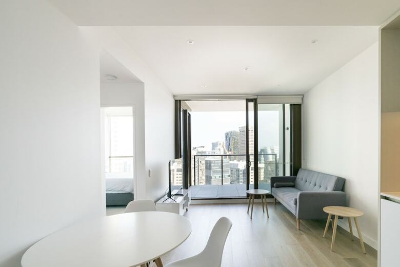 Modern Apartment In Darling Harbour