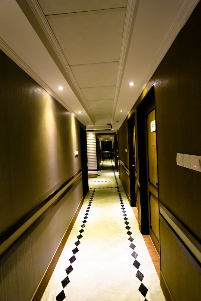 Hotel Sea Shell Ltd.
