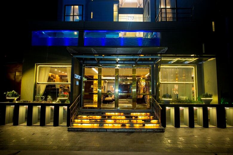Hotel Monsoon Inn