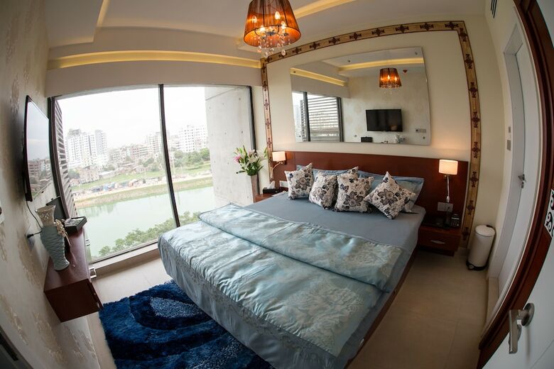 Hotel Coventina Lake Suites