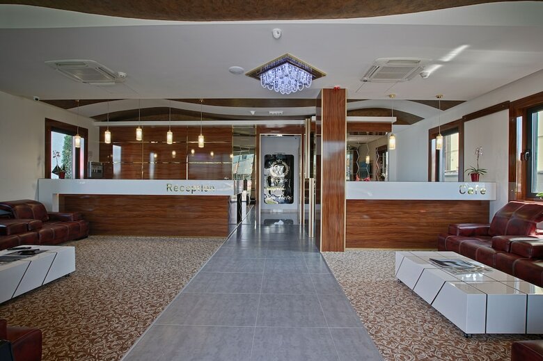 New Hotel