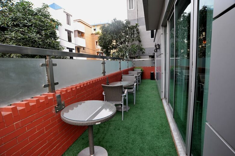Hotel Platinum Residence