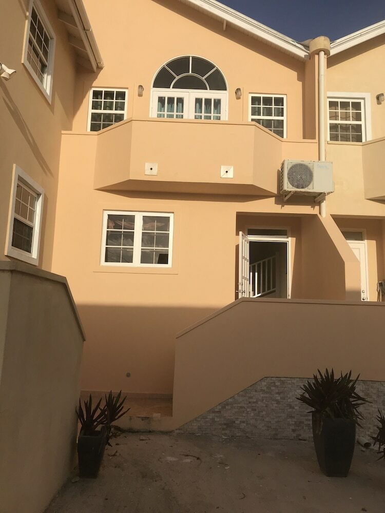 Rowans Park - Luxury Apartment
