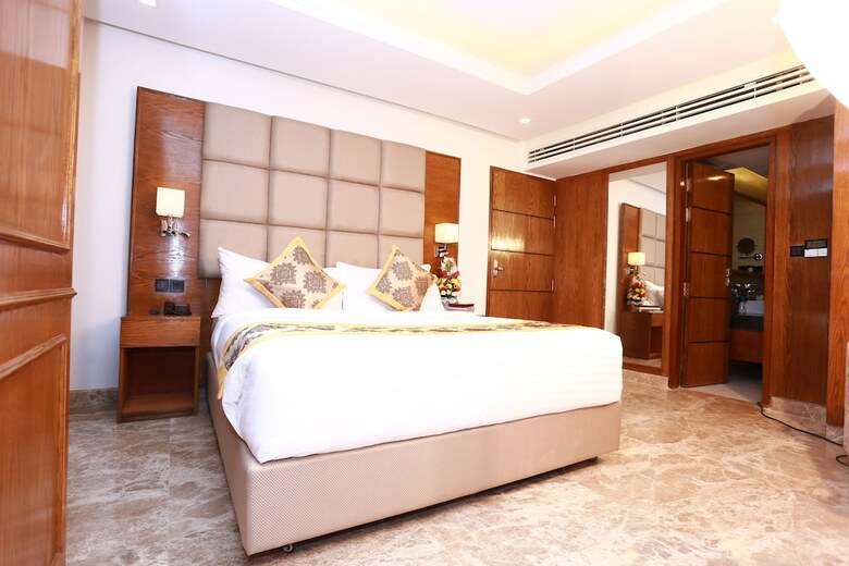 Marino Royal Hotel