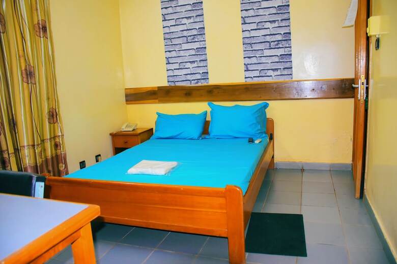 Hotel H�tel R�sidence Sam