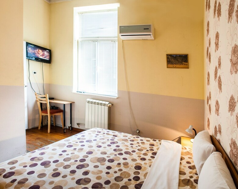 Hostal Galiani Guestrooms