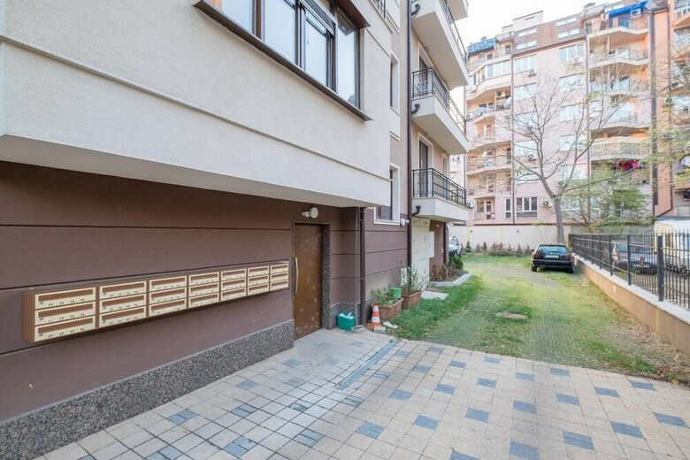 Fm Deluxe 1-bdr Apartment - M&m