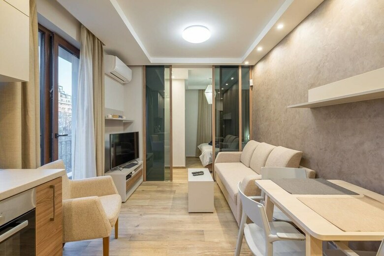 Fm Deluxe 1-bdr Apartment - M&m