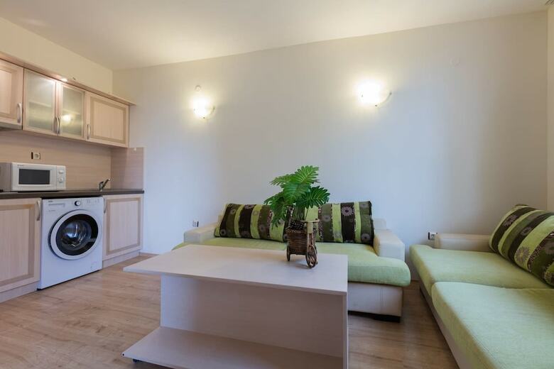 Aparthotel One Bedroom Apartment With Balcony