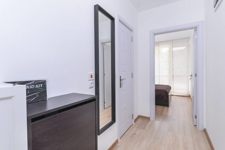 Fm Deluxe 1-bdr Apartment - Cinecitta