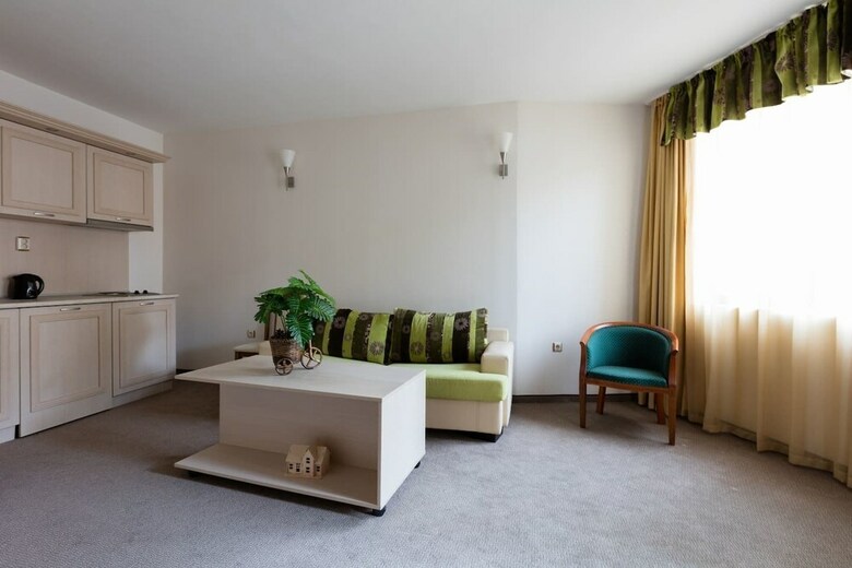 Aparthotel One Bedroom Apartment With Balcony