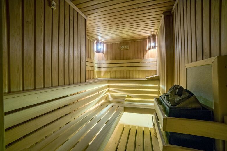 Smilen Hotel And Wellness