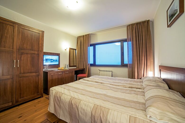 Smilen Hotel And Wellness