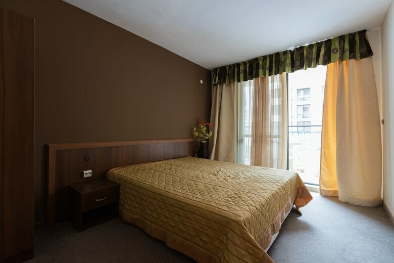 Aparthotel One Bedroom Apartment With Balcony