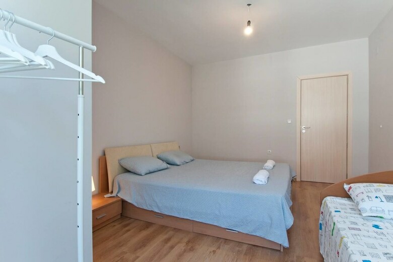 Fm Premium 1-bdr Apartment - Banishora District