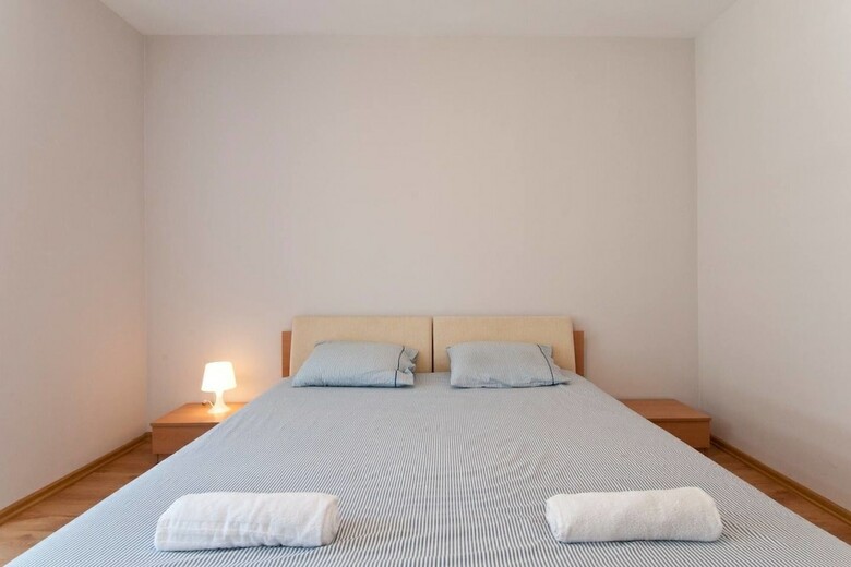 Fm Premium 1-bdr Apartment - Banishora District