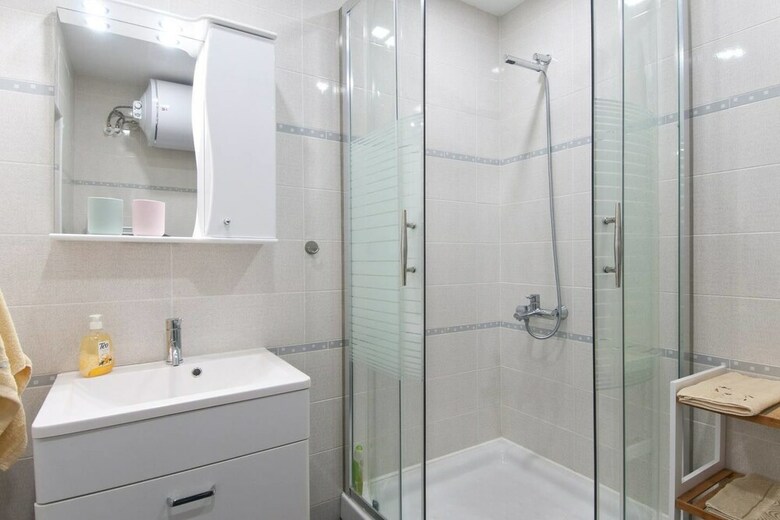Fm Premium 1-bdr Apartment - Banishora District