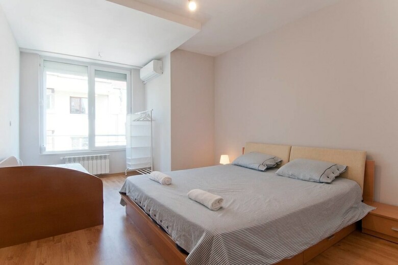 Fm Premium 1-bdr Apartment - Banishora District