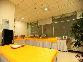 Hotel Greentree Inn Shandong Weihai Wendeng Baida Square