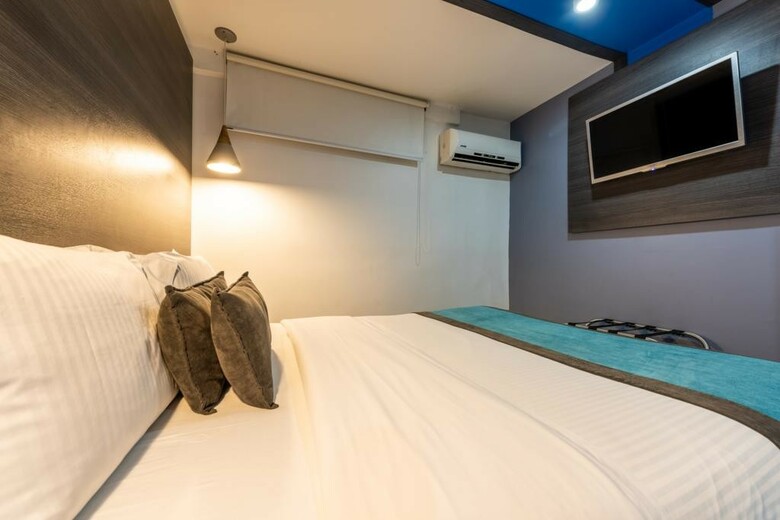 Hotel Blue Concept
