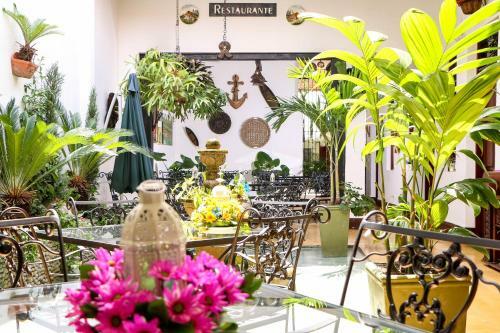 Hotel Port�n De Granada