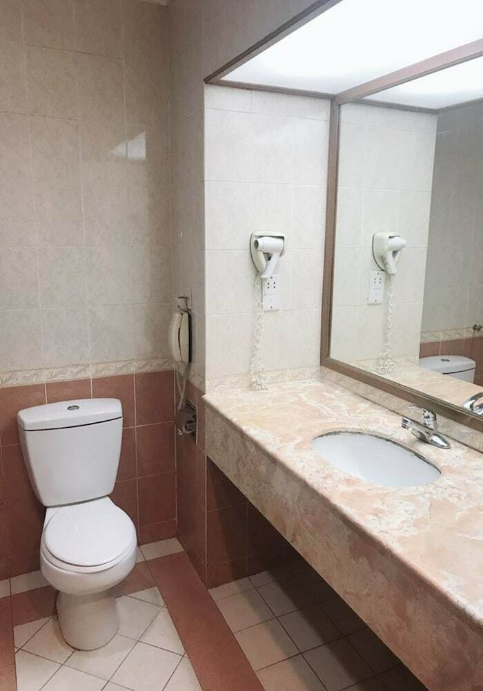 Grand City Hotel