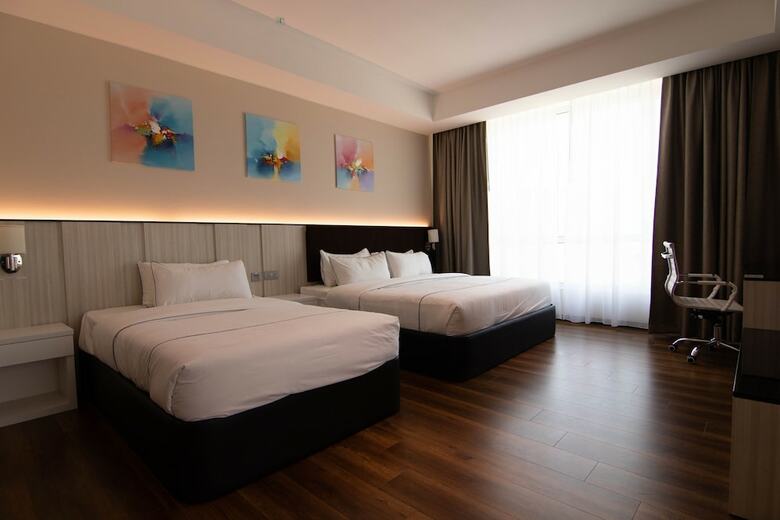 Higher Hotel