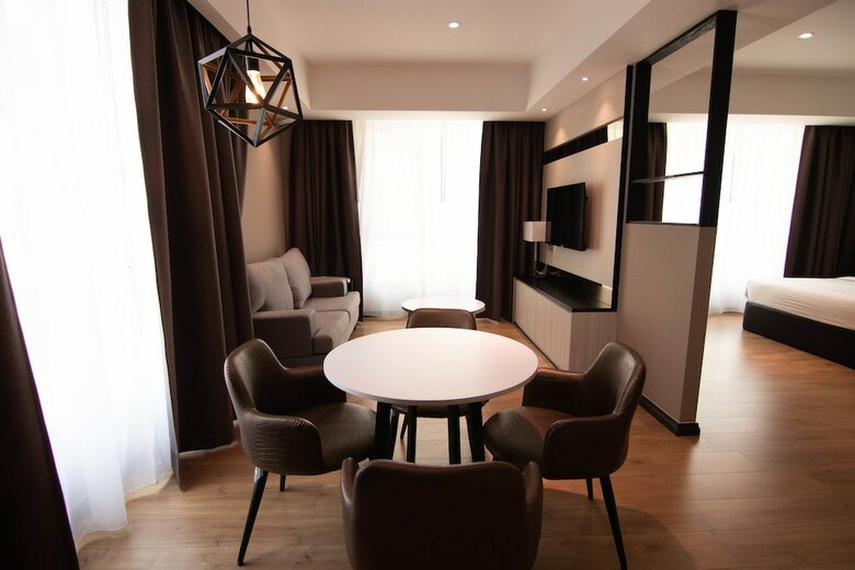 Higher Hotel