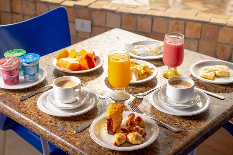 Happy Hotel Praia Azul!