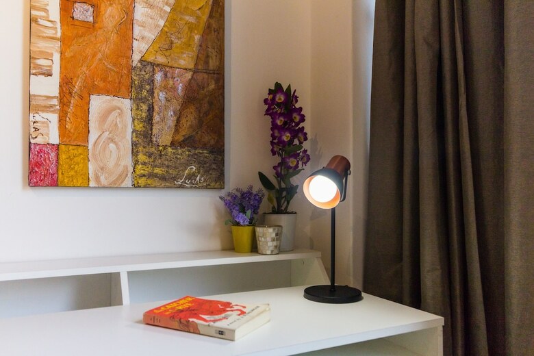 Apartamentos Est�dio Charmoso E Bem Localizado
