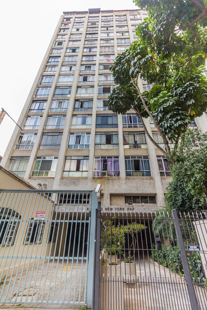 Apartamentos Est�dio Charmoso E Bem Localizado
