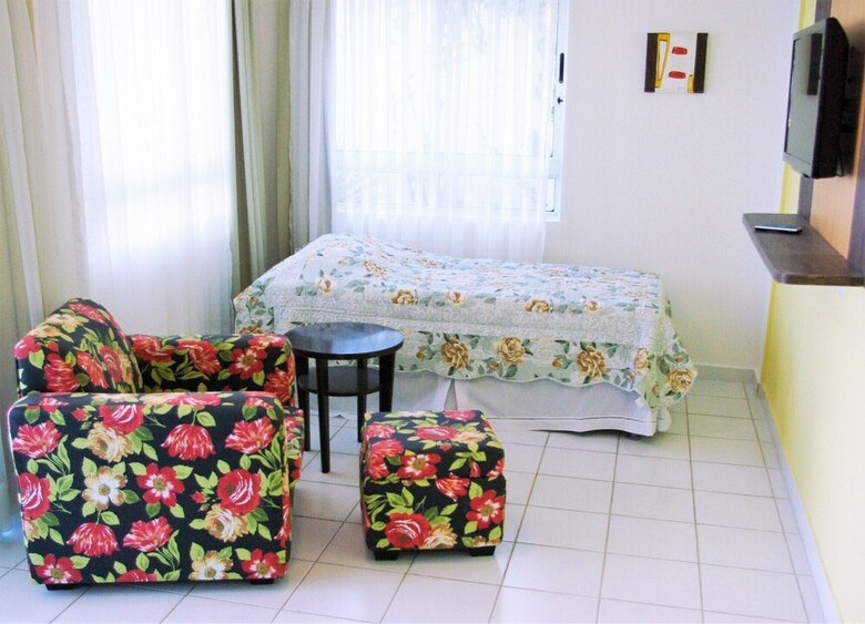 Apartamentos Flat Com Vista Para O Mar E Piscina