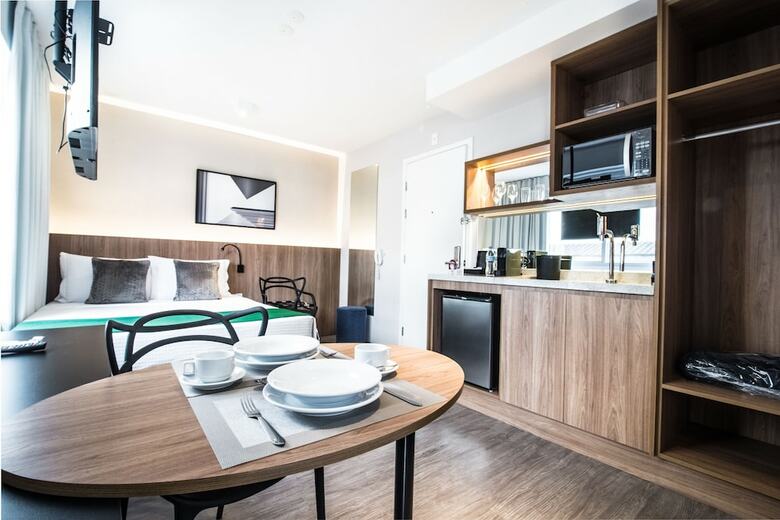 Apartamento 360 Su�tes Consola��o