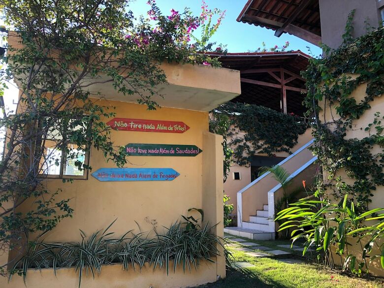 Apartamento Com Piscina A Beira Mar