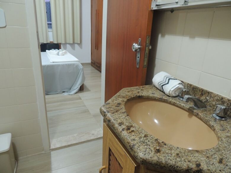 Apartamentos Apto Confort�vel 2 Quartos Pr�ximo De Tudo