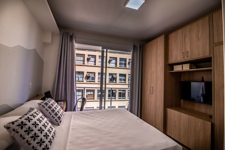 Apartamentos 360 Su�tes Luz