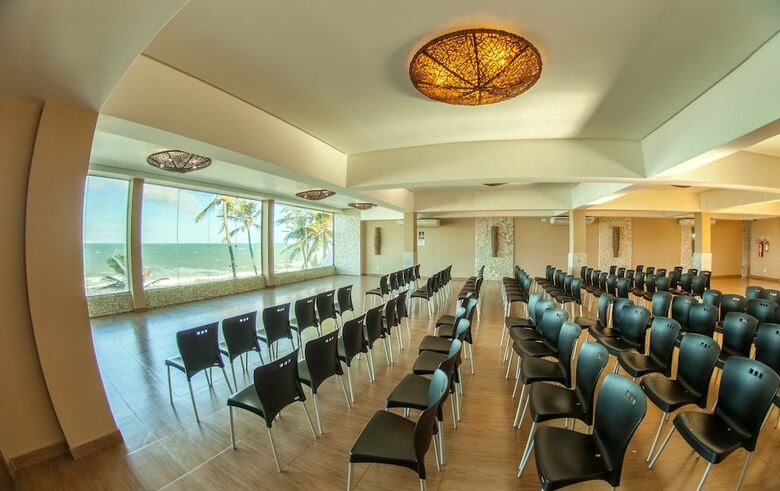 Hotel Esuites Vila Do Mar